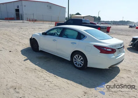 2018 Nissan Altima 2.5 S из США, поврежденный, VIN 1N4AL3AP3JC128750